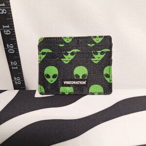 Vibedration Card Holder Wallet - Aliens - Used